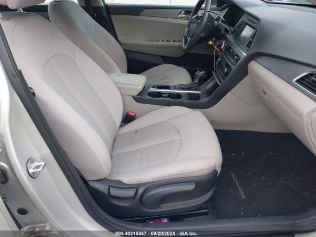 Photo 4 VIN: 5NPE24AF6GH281664 - HYUNDAI SONATA 