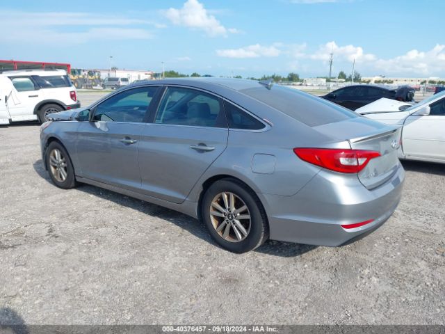 Photo 2 VIN: 5NPE24AF6GH287187 - HYUNDAI SONATA 