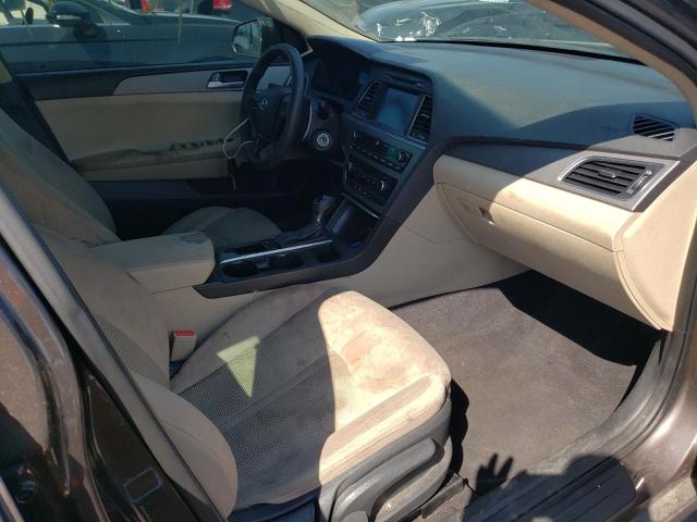 Photo 4 VIN: 5NPE24AF6GH301993 - HYUNDAI SONATA SE 