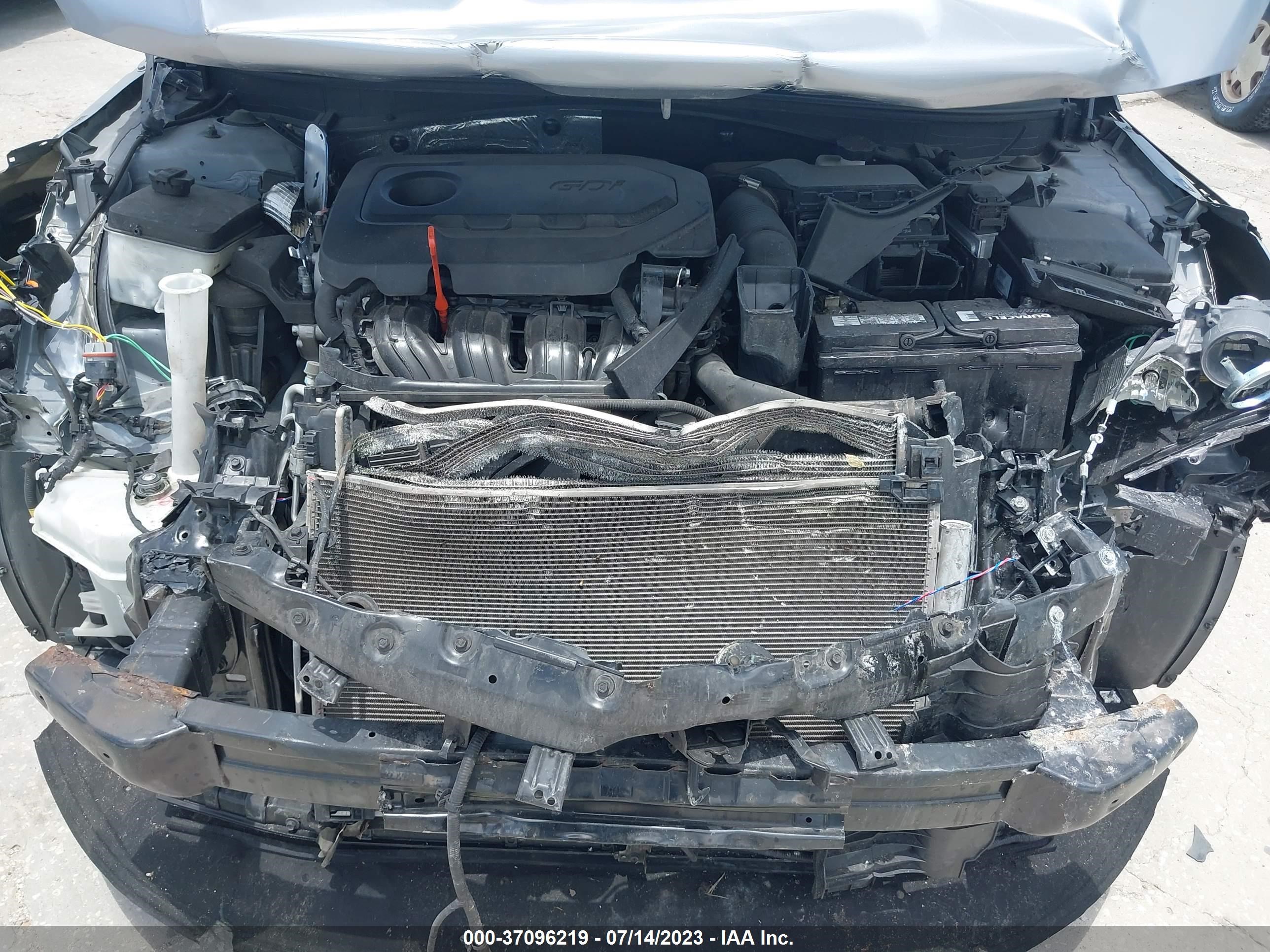 Photo 9 VIN: 5NPE24AF6GH303372 - HYUNDAI SONATA 