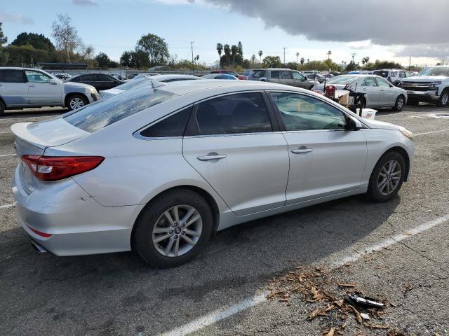 Photo 2 VIN: 5NPE24AF6GH303632 - HYUNDAI SONATA SE 