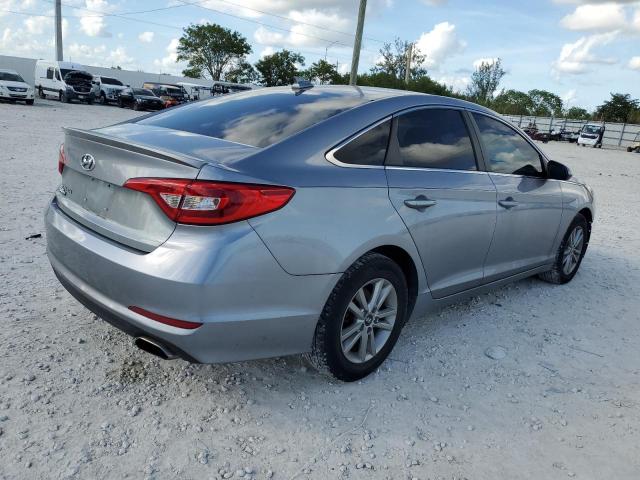 Photo 2 VIN: 5NPE24AF6GH307860 - HYUNDAI SONATA SE 