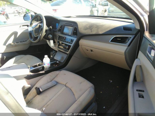 Photo 4 VIN: 5NPE24AF6GH310757 - HYUNDAI SONATA 