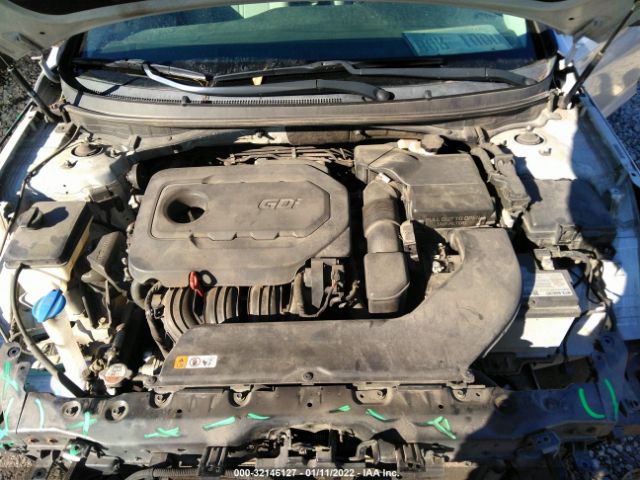 Photo 9 VIN: 5NPE24AF6GH310757 - HYUNDAI SONATA 