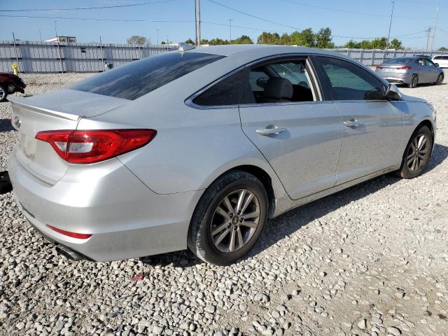 Photo 3 VIN: 5NPE24AF6GH322715 - HYUNDAI SONATA SE 