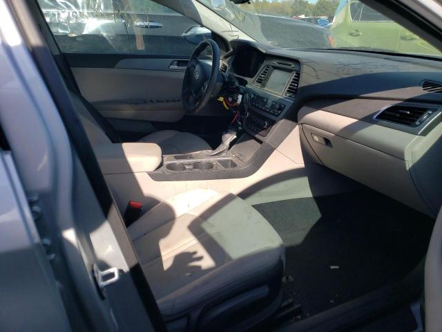 Photo 4 VIN: 5NPE24AF6GH322715 - HYUNDAI SONATA SE 