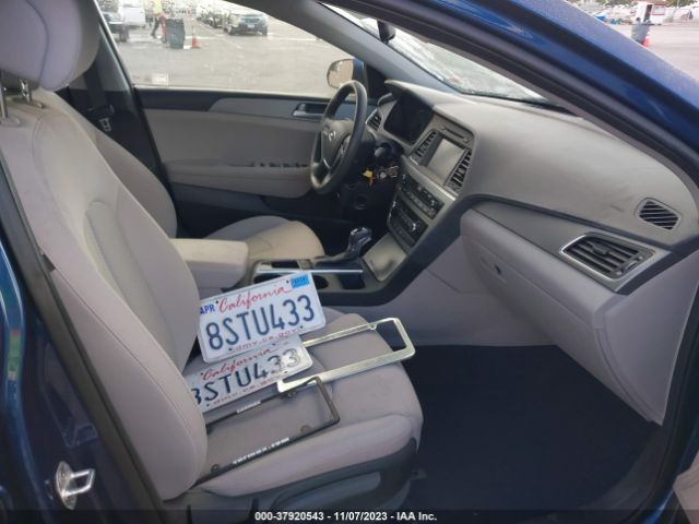 Photo 4 VIN: 5NPE24AF6GH327171 - HYUNDAI SONATA 