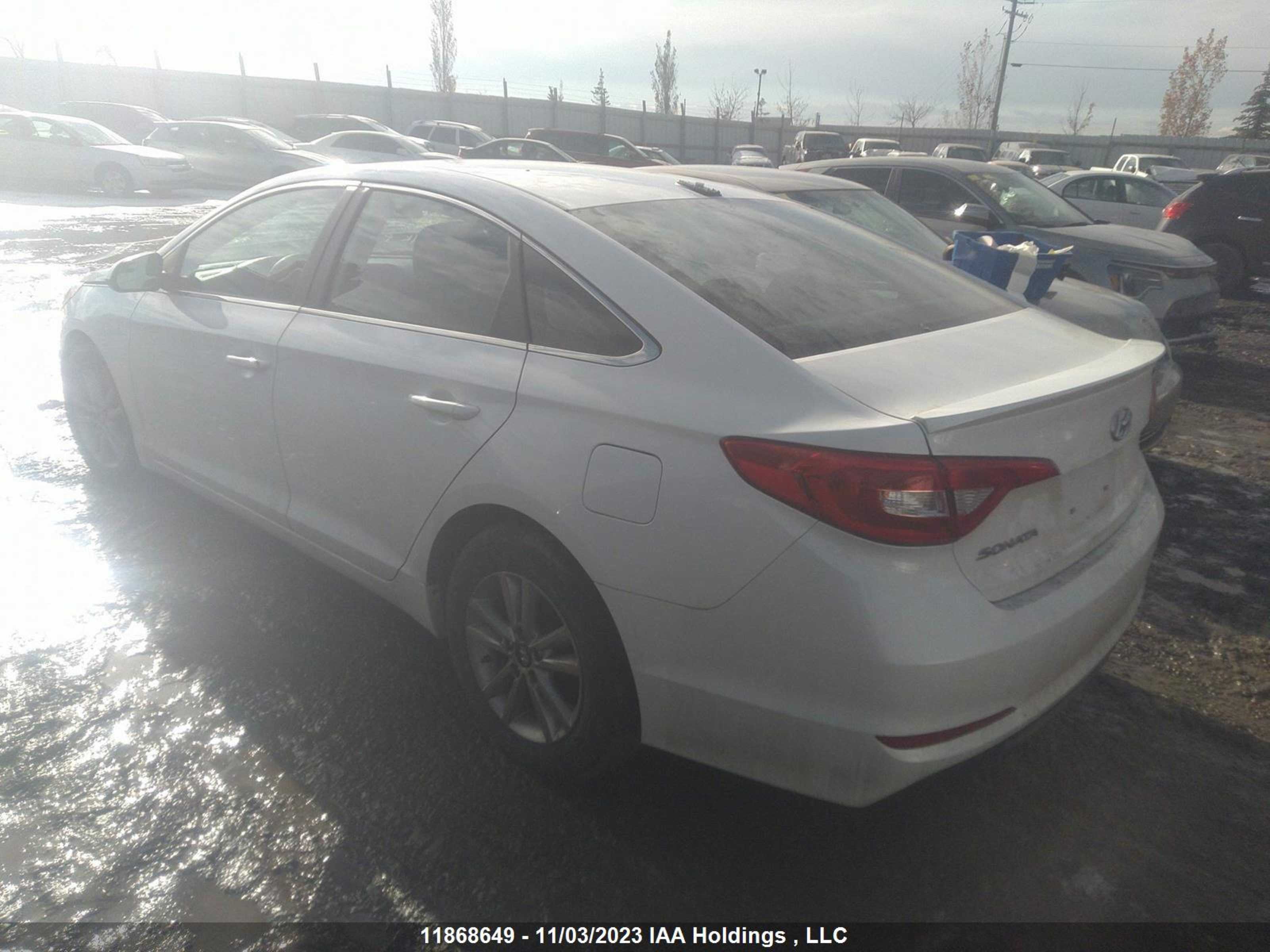 Photo 2 VIN: 5NPE24AF6GH333021 - HYUNDAI SONATA 