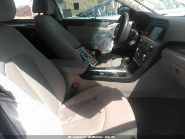 Photo 4 VIN: 5NPE24AF6GH341586 - HYUNDAI SONATA 