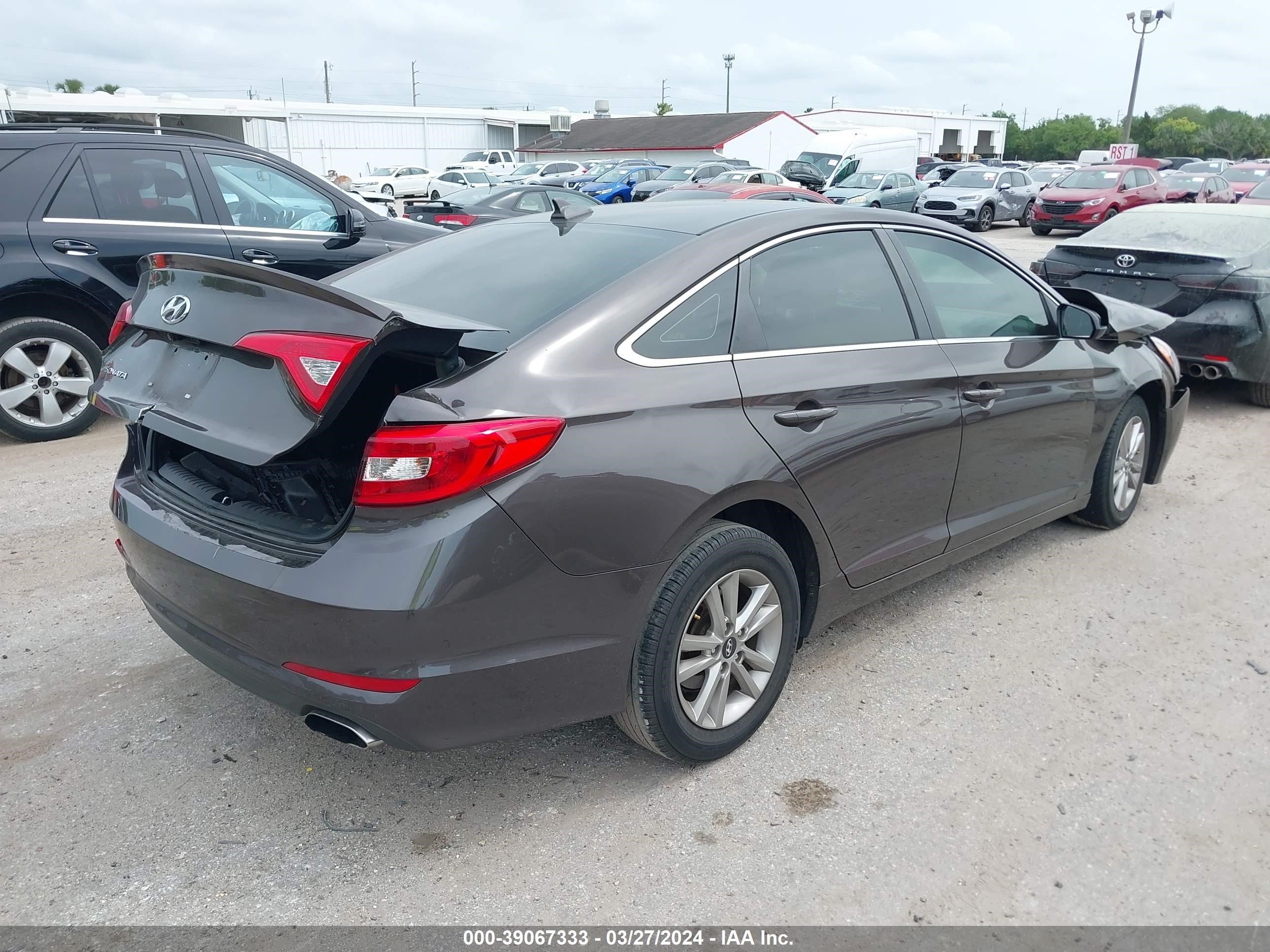 Photo 3 VIN: 5NPE24AF6GH347310 - HYUNDAI SONATA 