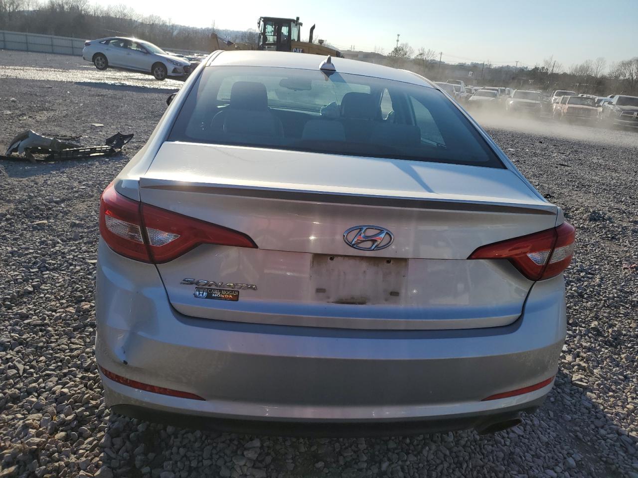 Photo 5 VIN: 5NPE24AF6GH359053 - HYUNDAI SONATA 