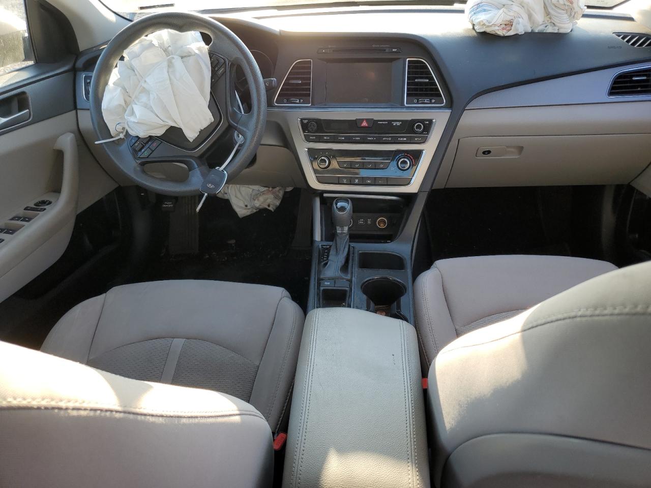 Photo 7 VIN: 5NPE24AF6GH359053 - HYUNDAI SONATA 