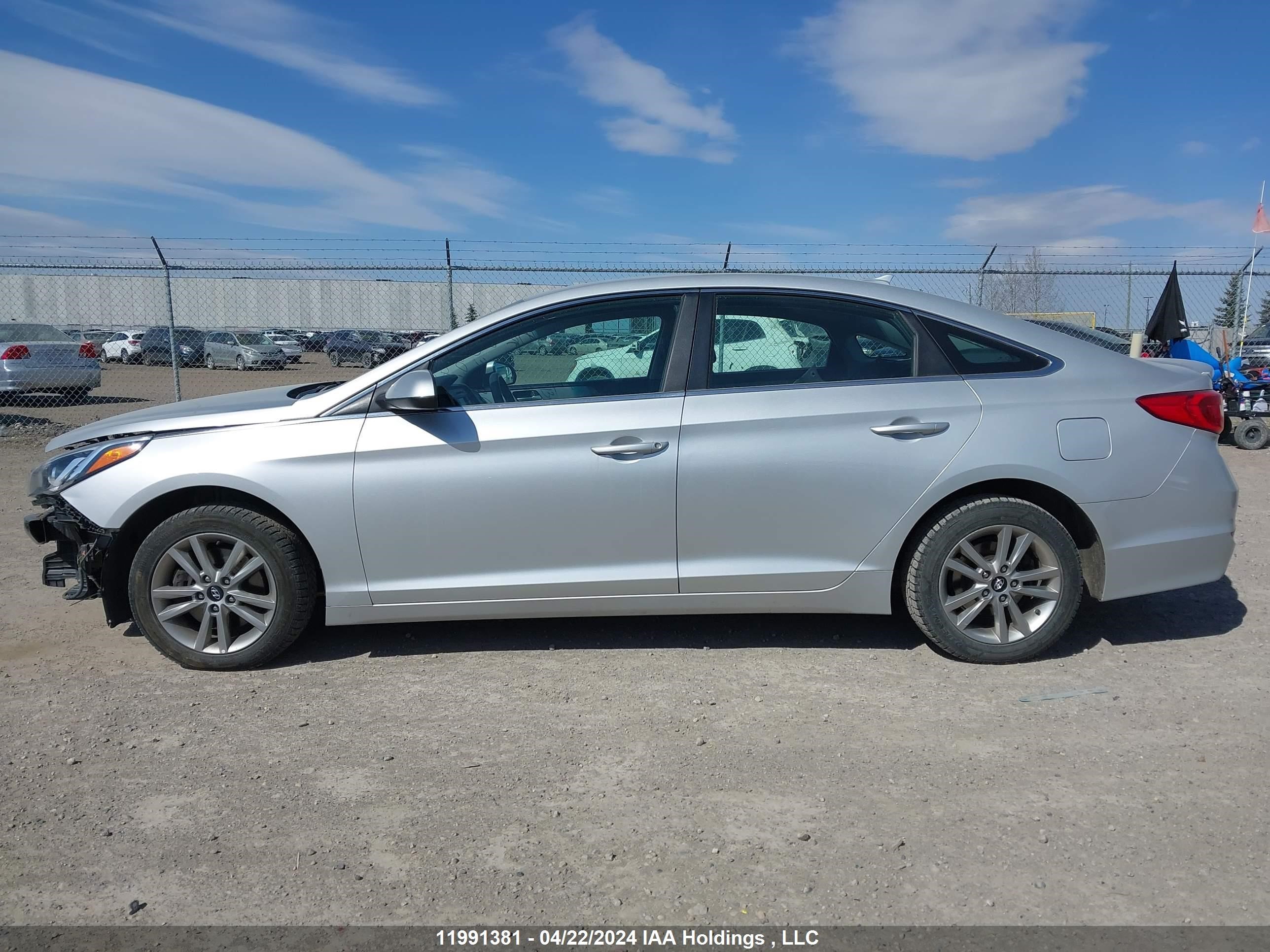 Photo 14 VIN: 5NPE24AF6GH364995 - HYUNDAI SONATA 