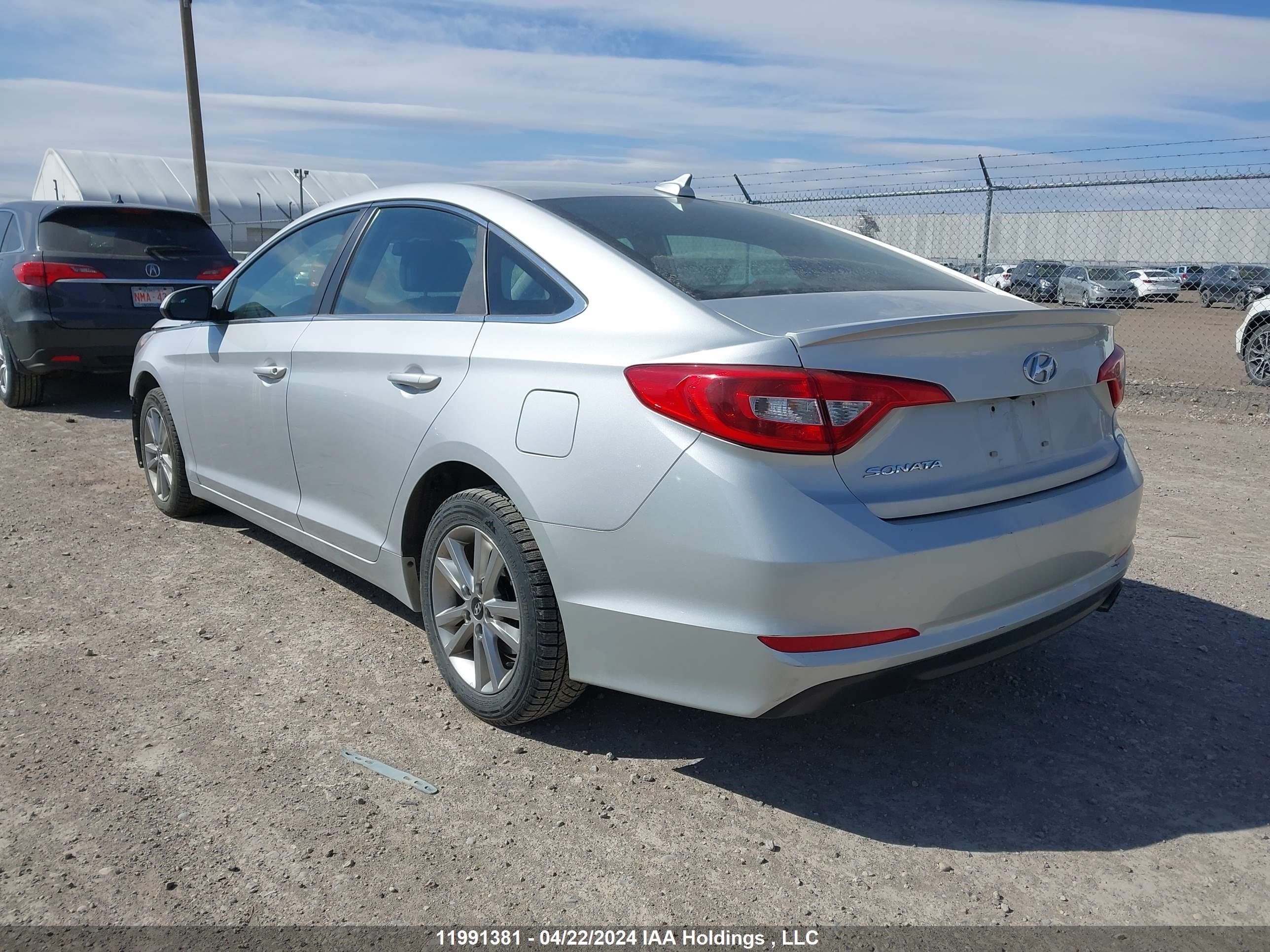 Photo 2 VIN: 5NPE24AF6GH364995 - HYUNDAI SONATA 