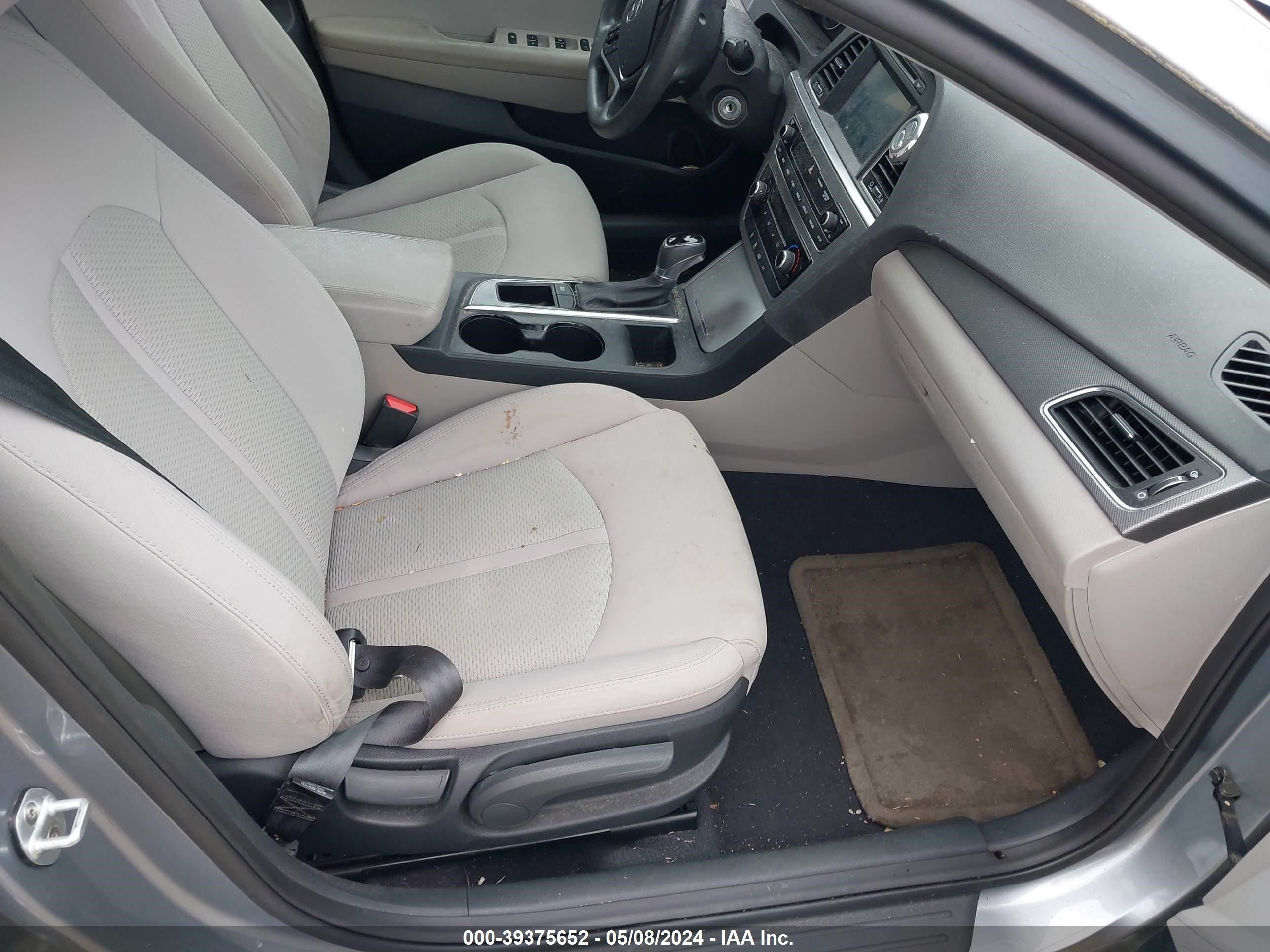 Photo 4 VIN: 5NPE24AF6GH365614 - HYUNDAI SONATA 