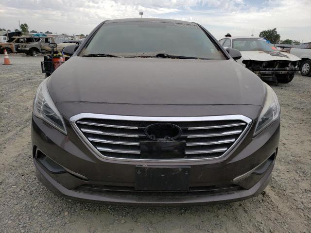 Photo 4 VIN: 5NPE24AF6GH375950 - HYUNDAI SONATA SE 