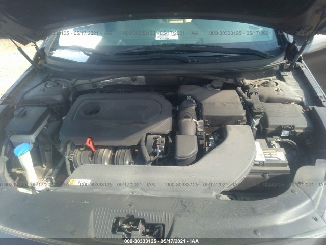 Photo 9 VIN: 5NPE24AF6GH387712 - HYUNDAI SONATA 