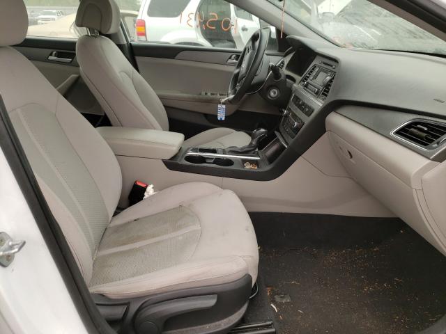 Photo 4 VIN: 5NPE24AF6GH394675 - HYUNDAI SONATA 