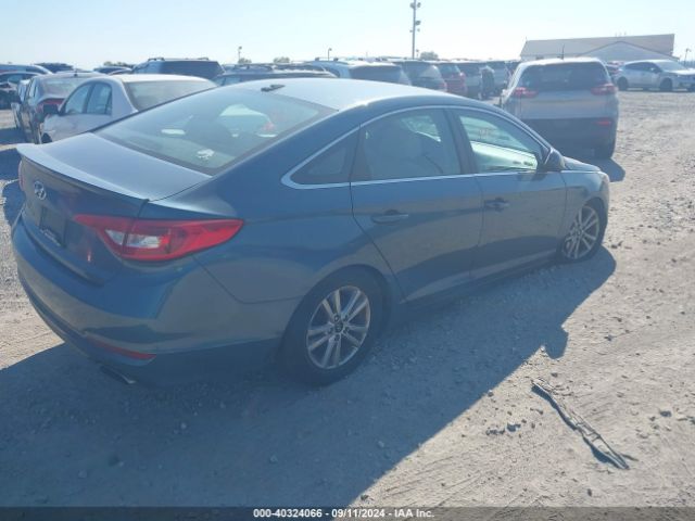 Photo 3 VIN: 5NPE24AF6HH438305 - HYUNDAI SONATA 