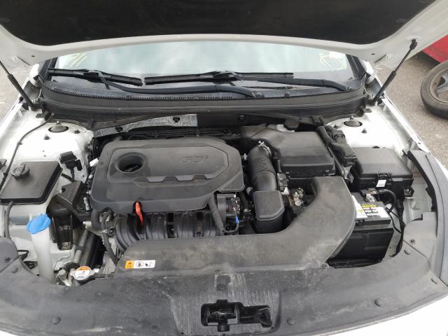 Photo 6 VIN: 5NPE24AF6HH443343 - HYUNDAI SONATA SE 