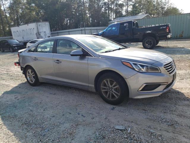 Photo 3 VIN: 5NPE24AF6HH445299 - HYUNDAI SONATA SE 