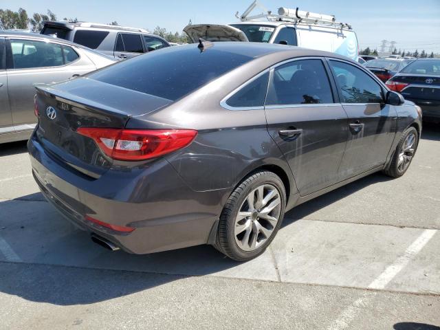 Photo 2 VIN: 5NPE24AF6HH447490 - HYUNDAI SONATA SE 