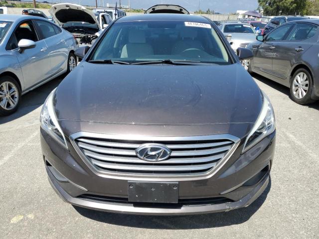 Photo 4 VIN: 5NPE24AF6HH447490 - HYUNDAI SONATA SE 