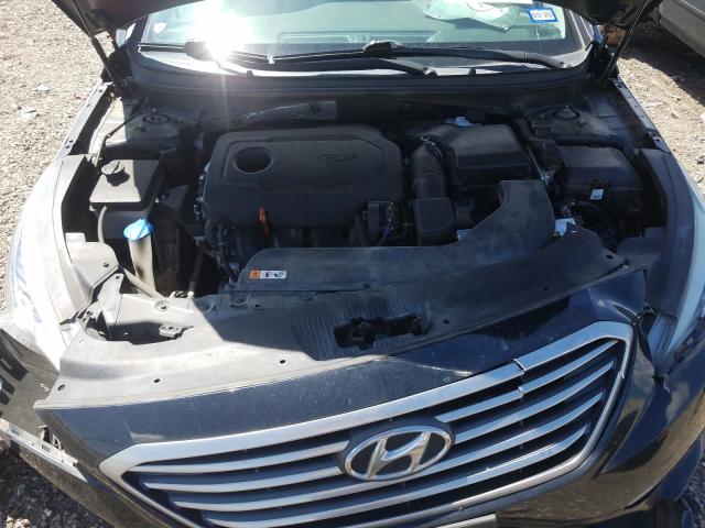 Photo 6 VIN: 5NPE24AF6HH450793 - HYUNDAI SONATA SE 