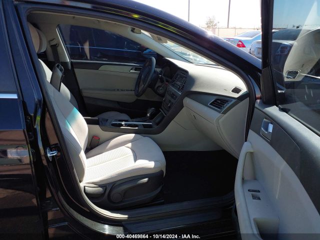 Photo 4 VIN: 5NPE24AF6HH455315 - HYUNDAI SONATA 