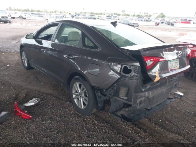 Photo 2 VIN: 5NPE24AF6HH469487 - HYUNDAI SONATA 