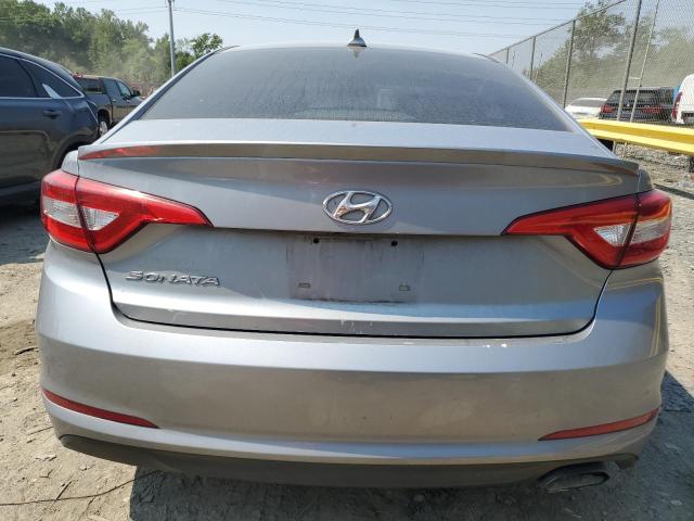 Photo 5 VIN: 5NPE24AF6HH480019 - HYUNDAI SONATA SE 