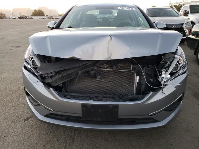 Photo 4 VIN: 5NPE24AF6HH487522 - HYUNDAI SONATA SE 