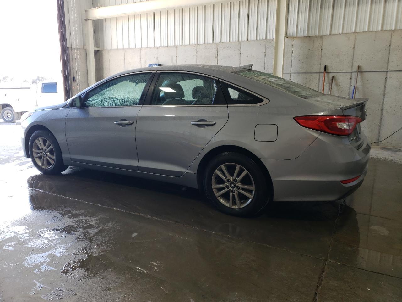 Photo 1 VIN: 5NPE24AF6HH493983 - HYUNDAI SONATA 