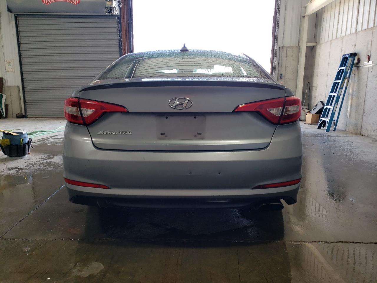 Photo 5 VIN: 5NPE24AF6HH493983 - HYUNDAI SONATA 