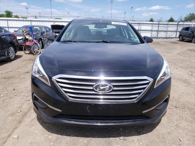 Photo 8 VIN: 5NPE24AF6HH494695 - HYUNDAI SONATA SE 