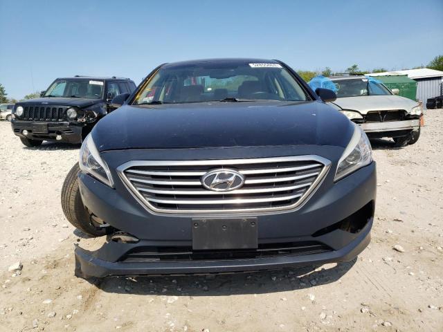 Photo 4 VIN: 5NPE24AF6HH525251 - HYUNDAI SONATA SE 