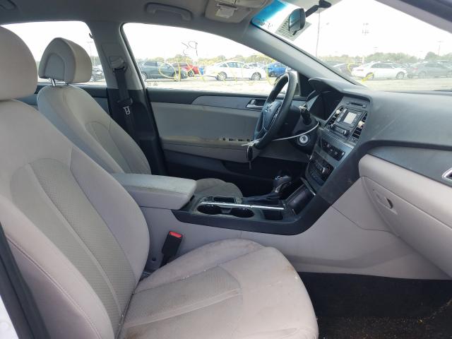 Photo 4 VIN: 5NPE24AF6HH529512 - HYUNDAI SONATA SE 