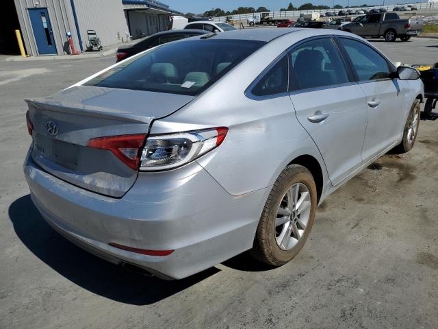 Photo 3 VIN: 5NPE24AF6HH529798 - HYUNDAI SONATA SE 