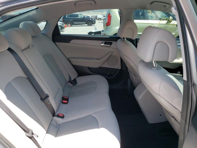 Photo 5 VIN: 5NPE24AF6HH531860 - HYUNDAI SONATA SE 