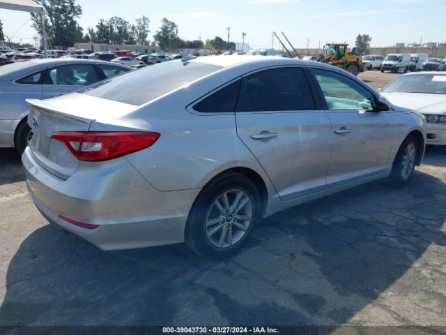 Photo 3 VIN: 5NPE24AF6HH534399 - HYUNDAI SONATA 