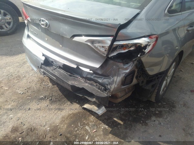 Photo 5 VIN: 5NPE24AF6HH537741 - HYUNDAI SONATA 