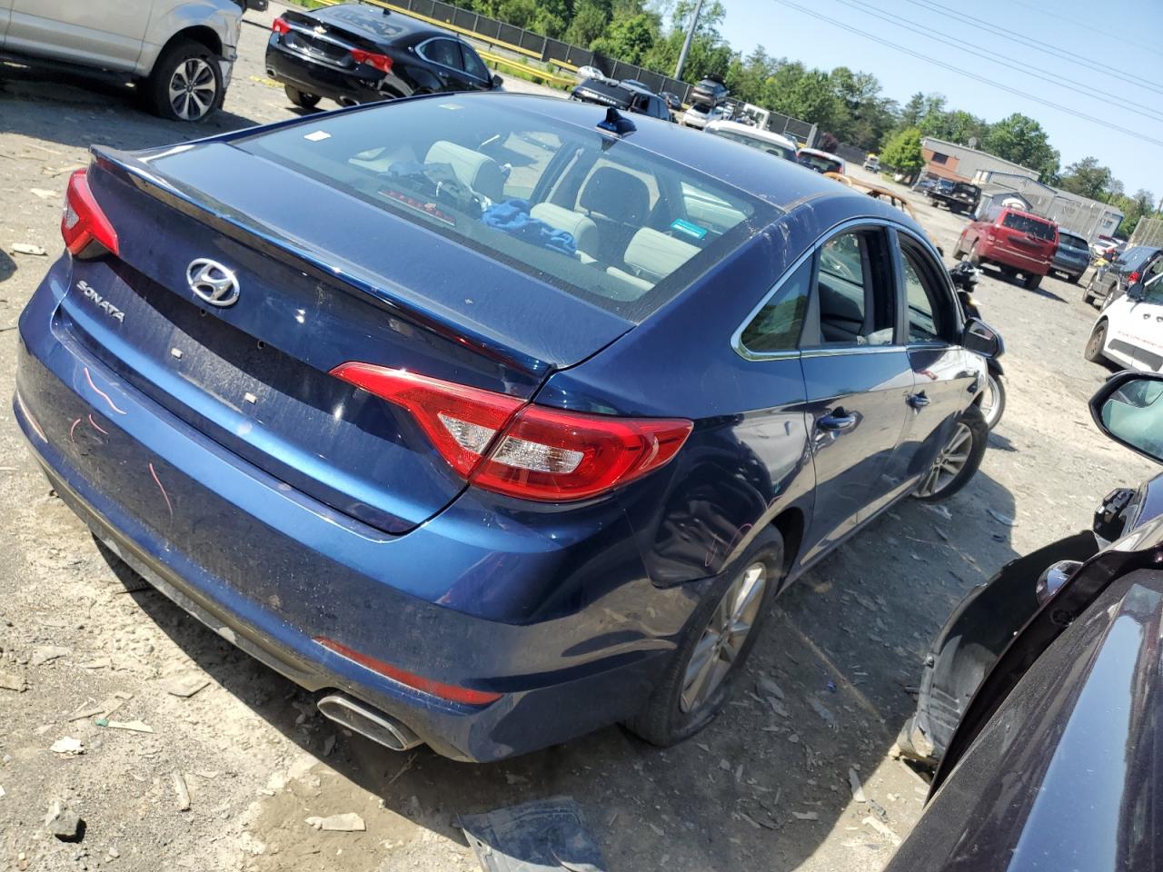 Photo 2 VIN: 5NPE24AF6HH548383 - HYUNDAI SONATA 