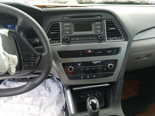 Photo 8 VIN: 5NPE24AF6HH567483 - HYUNDAI SONATA SE 