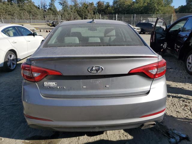 Photo 5 VIN: 5NPE24AF6HH568908 - HYUNDAI SONATA SE 