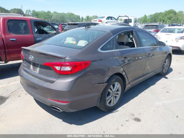 Photo 3 VIN: 5NPE24AF6HH572120 - HYUNDAI SONATA 