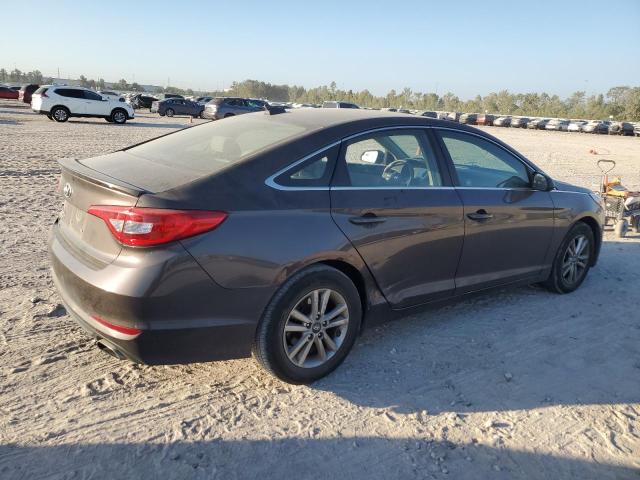 Photo 2 VIN: 5NPE24AF6HH575972 - HYUNDAI SONATA SE 