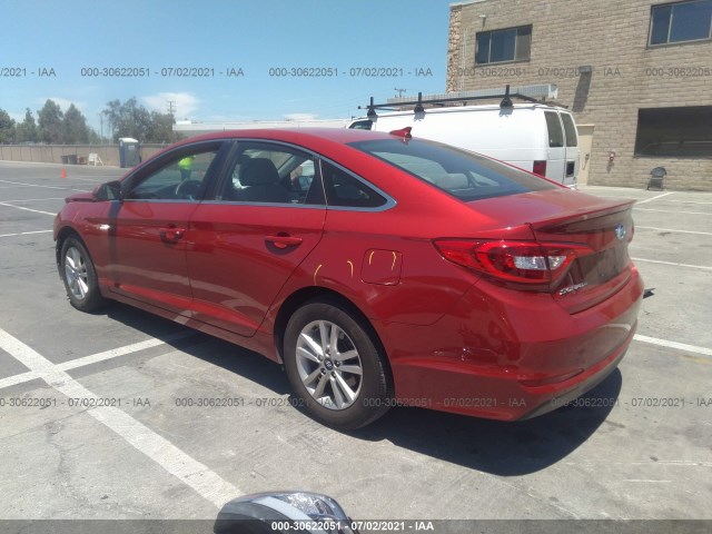 Photo 2 VIN: 5NPE24AF6HH581948 - HYUNDAI SONATA 