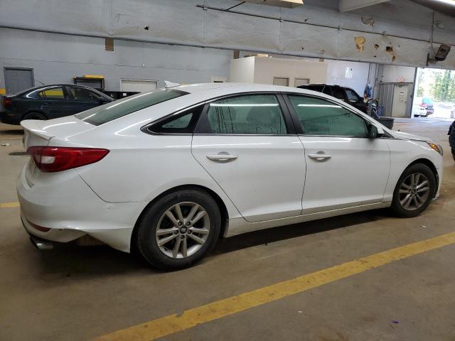 Photo 2 VIN: 5NPE24AF6HH585126 - HYUNDAI SONATA SE 