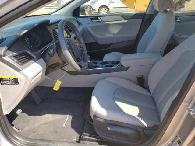 Photo 6 VIN: 5NPE24AF6HH595249 - HYUNDAI SONATA SE 