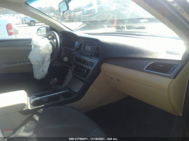 Photo 4 VIN: 5NPE24AF6HH595722 - HYUNDAI SONATA 